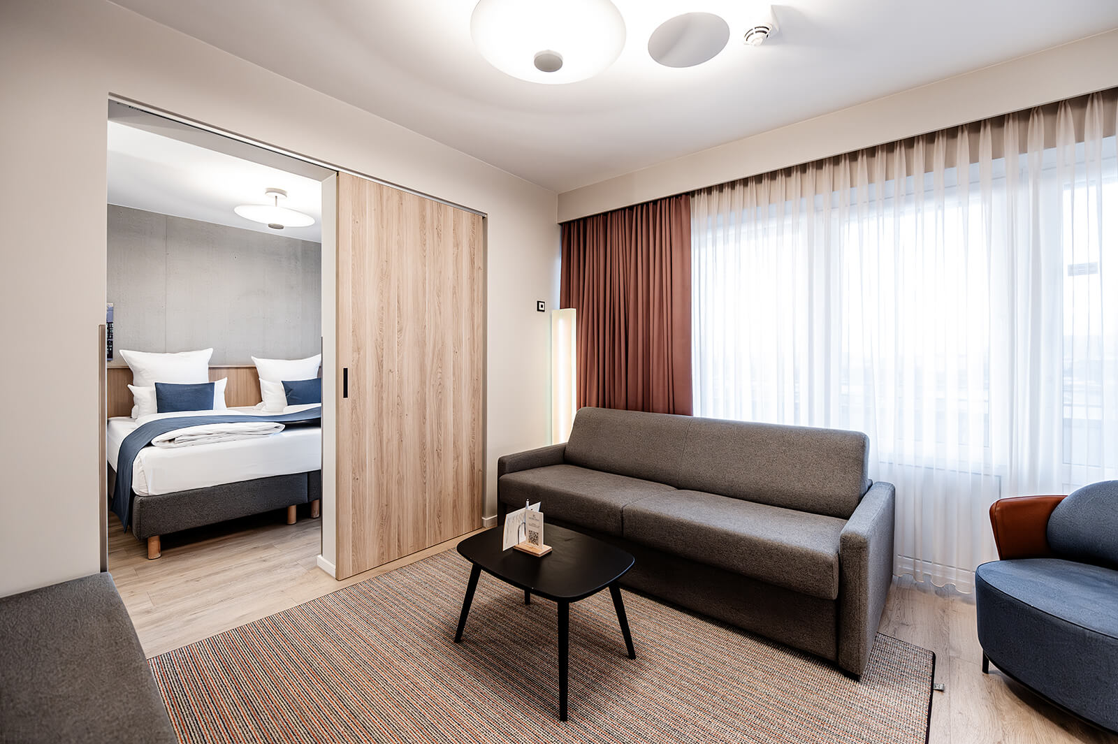 AH Junior Suite